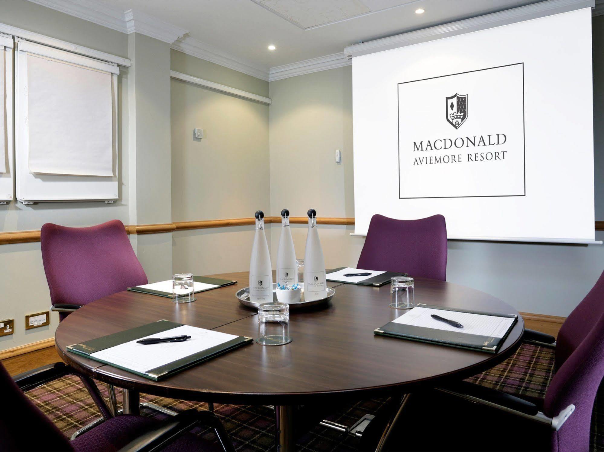 Macdonald Morlich Hotel At Macdonald Aviemore Resort Экстерьер фото